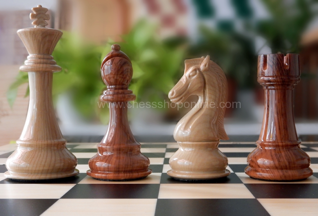 bàn cờ vua bằng gỗ